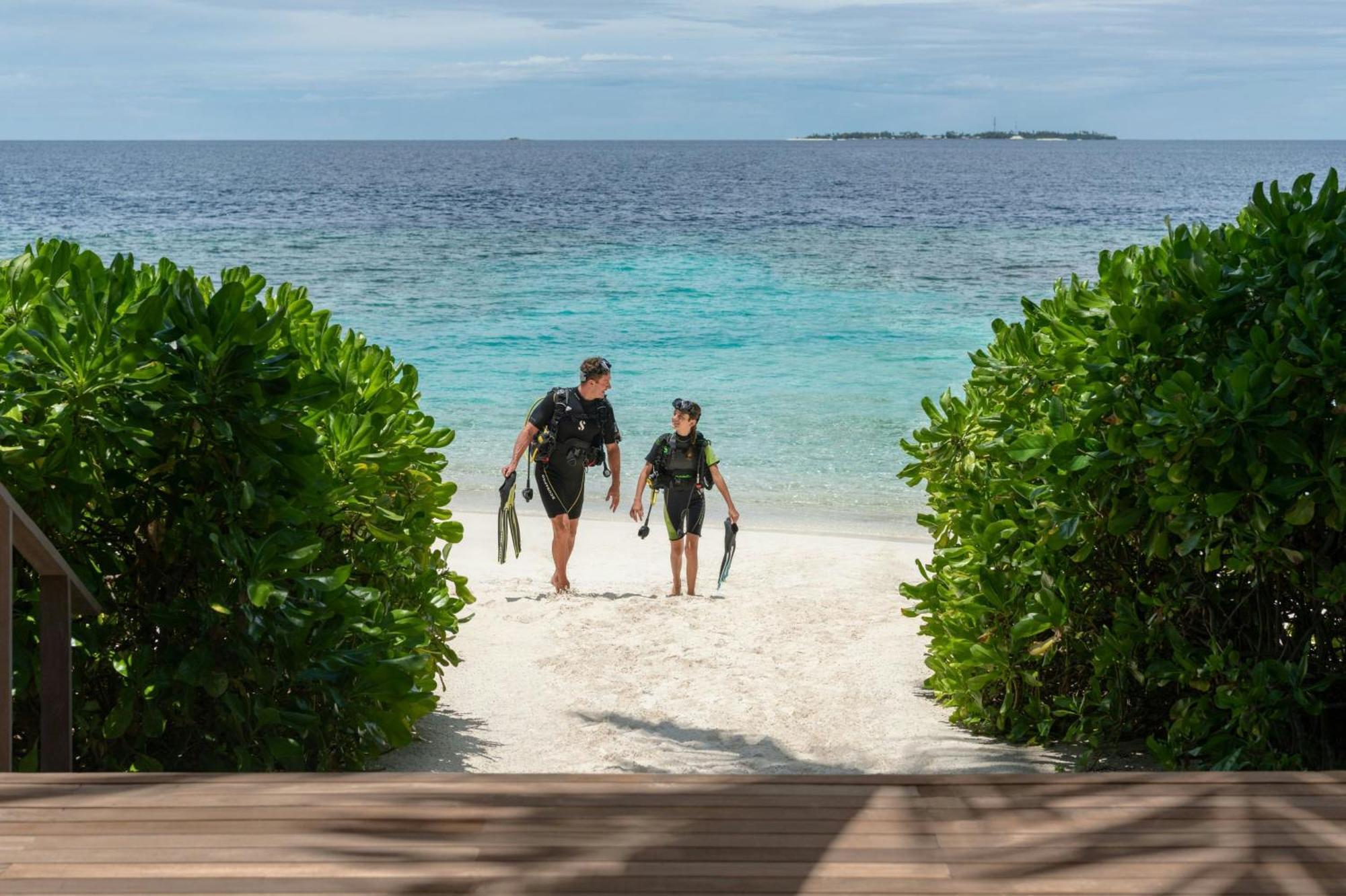 The St. Regis Maldives Vommuli Resort Hulhudheli Eksteriør billede